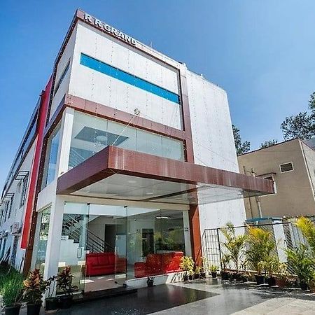 Square Inn Devanahalli エクステリア 写真